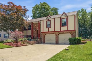 2606 Northam Circle NW, North Canton, OH 44720