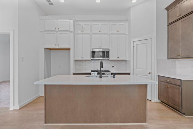 10931 Middle Ridge Drive, Missouri City, TX 77459