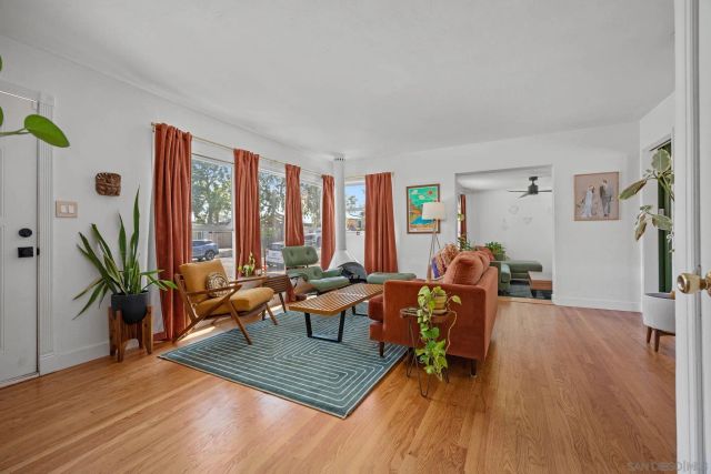 4036 Loma Alta Dr, San Diego, CA 92115