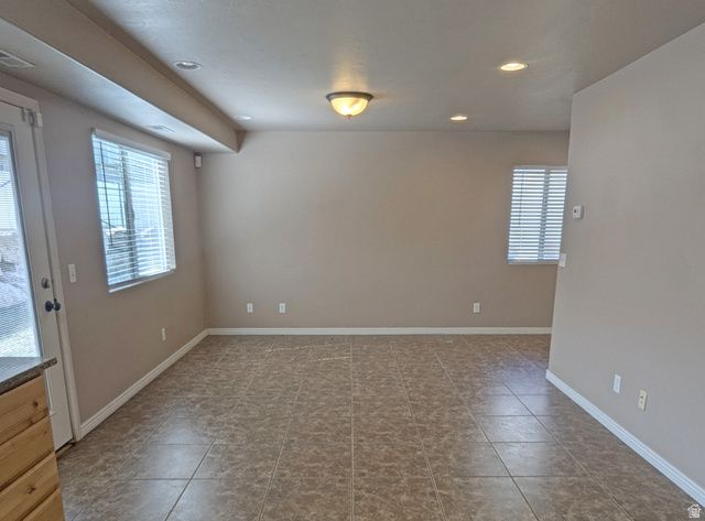 1781 W 5050 S, Roy, UT 84067