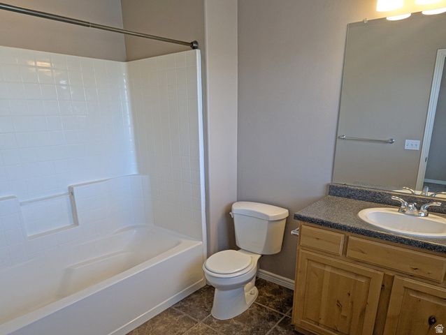 1781 W 5050 S, Roy, UT 84067