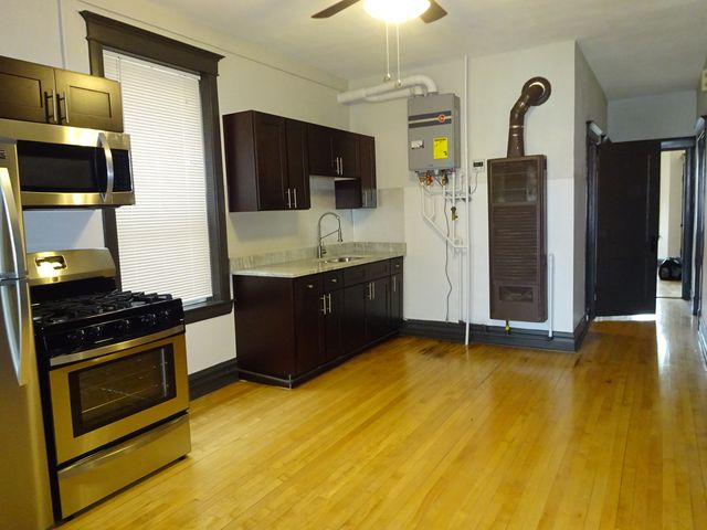 2602 W 22nd Place 2, Chicago, IL 60608