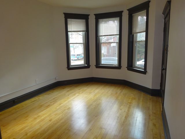 2602 W 22nd Place 2, Chicago, IL 60608