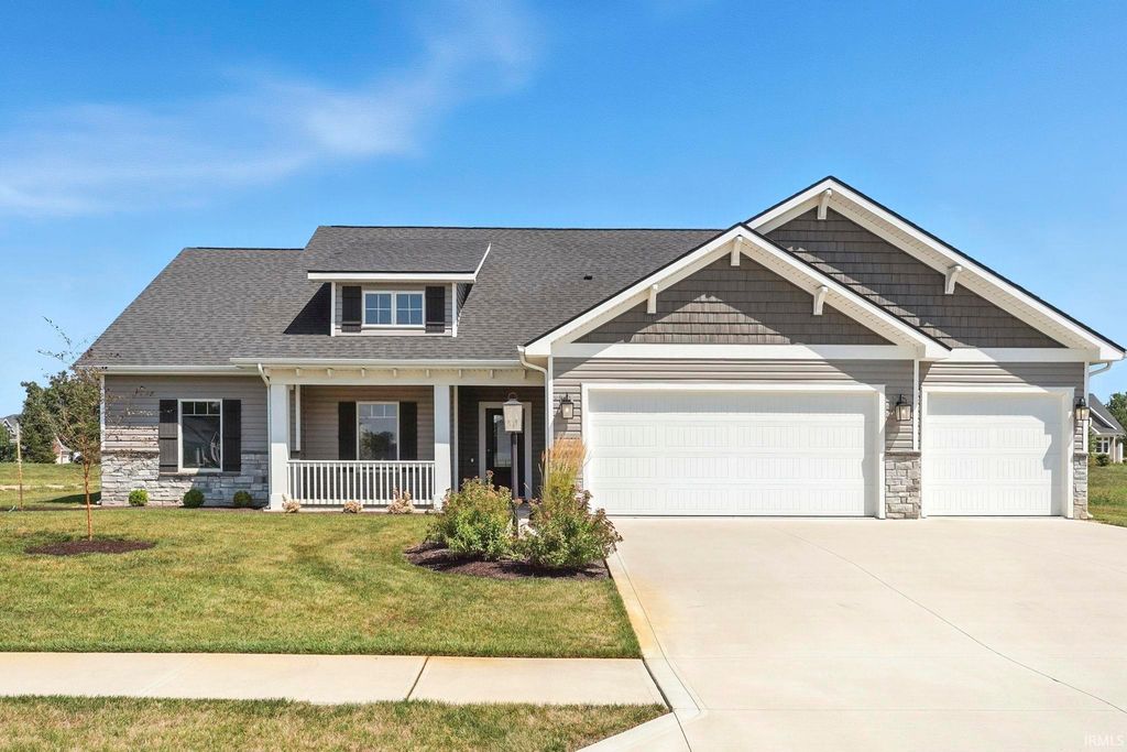 18780 Eisley Cove, Auburn, IN 46706