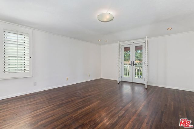 1304 San Vicente Boulevard, Santa Monica, CA 90402