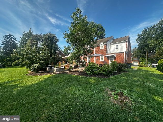 1511 CLEARVIEW AVE, Lancaster, PA 17601