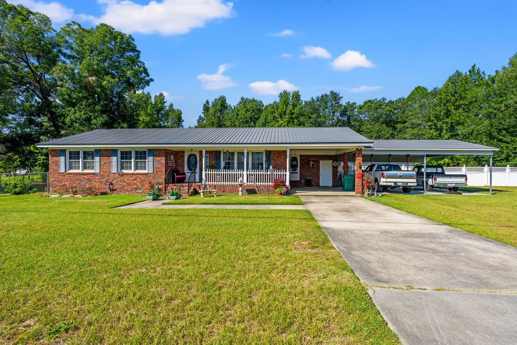 7187 N Highway 501, Latta, SC 29565