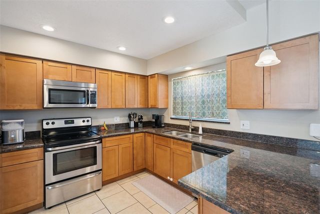 7522 LOVELY LANE, Orlando, FL 32810