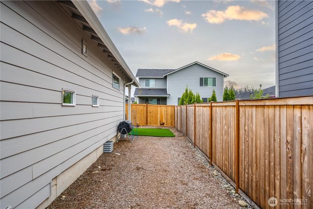 18224 134th Avenue E, Puyallup, WA 98374