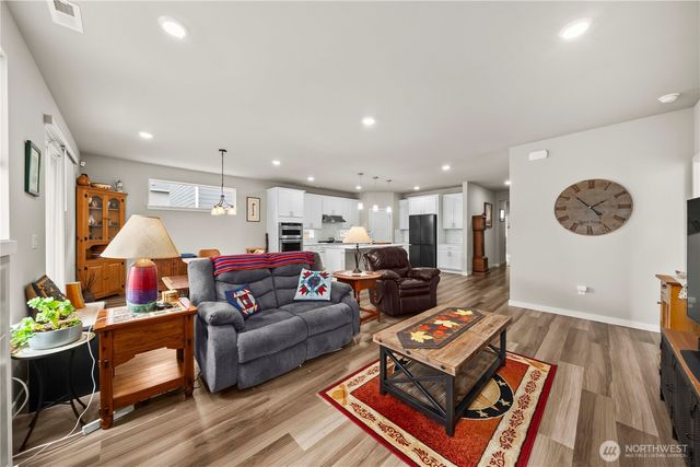 18224 134th Avenue E, Puyallup, WA 98374