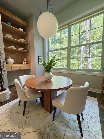 1490 N Crossing Circle NE, Atlanta, GA 30329