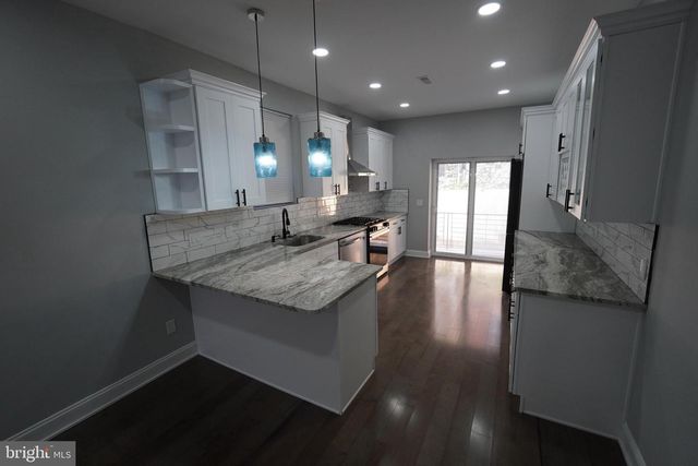 226 N PAXON ST, Philadelphia, PA 19139