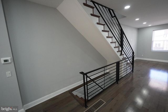 226 N PAXON ST, Philadelphia, PA 19139