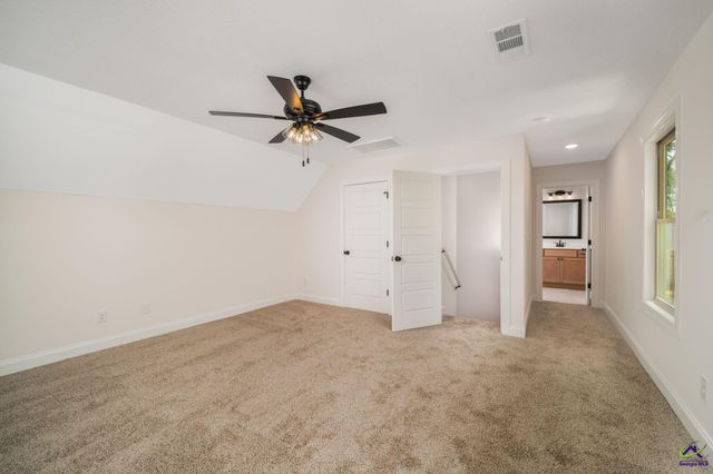 7 Pleasant Oaks Drive, Perry, GA 31069