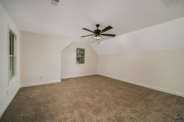 7 Pleasant Oaks Drive, Perry, GA 31069