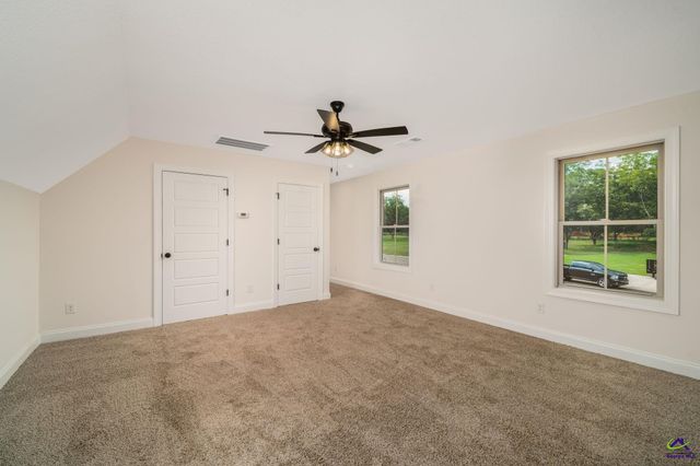 7 Pleasant Oaks Drive, Perry, GA 31069