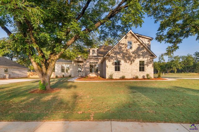 7 Pleasant Oaks Drive, Perry, GA 31069