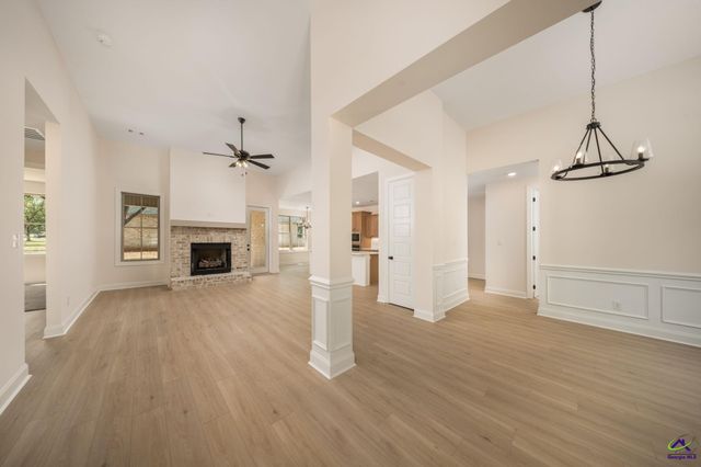 7 Pleasant Oaks Drive, Perry, GA 31069