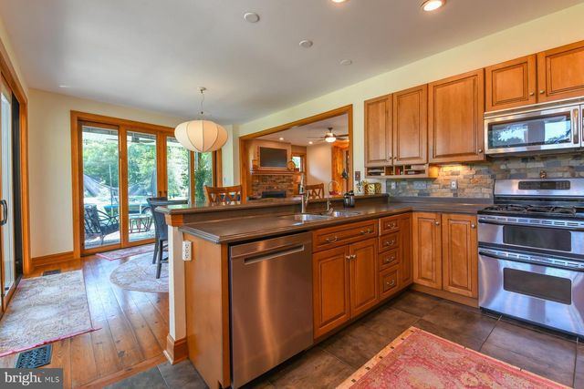 307 E BUTTONWOOD ST, Wenonah, NJ 08090