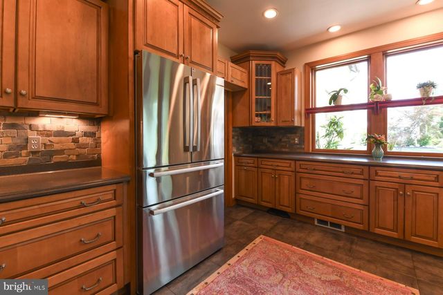 307 E BUTTONWOOD ST, Wenonah, NJ 08090