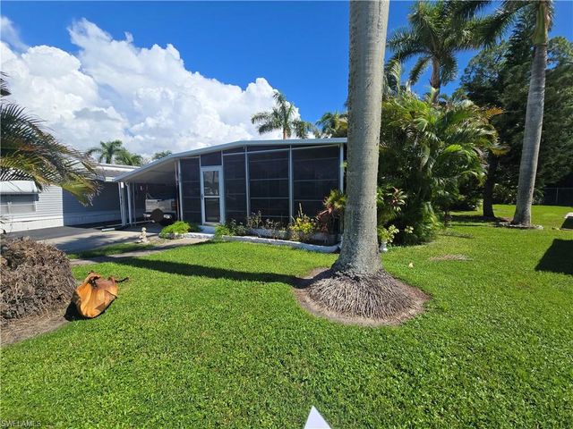 123 Enchanting BLVD # E123, Naples, FL 34112