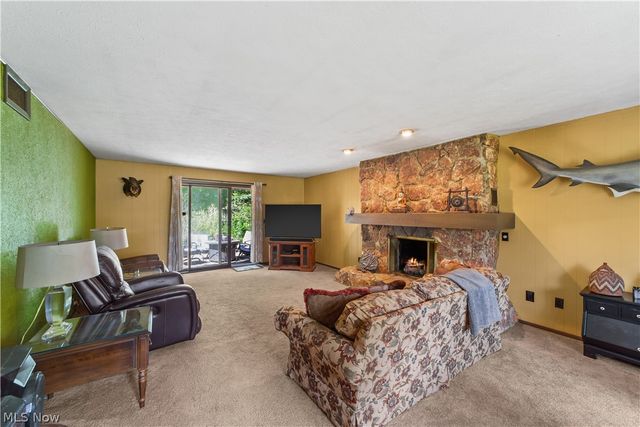 5911 Woodland Drive, North Ridgeville, OH 44039
