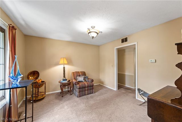 5911 Woodland Drive, North Ridgeville, OH 44039