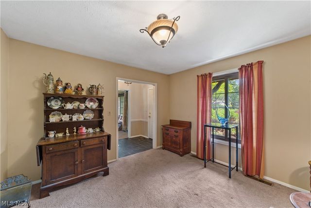 5911 Woodland Drive, North Ridgeville, OH 44039