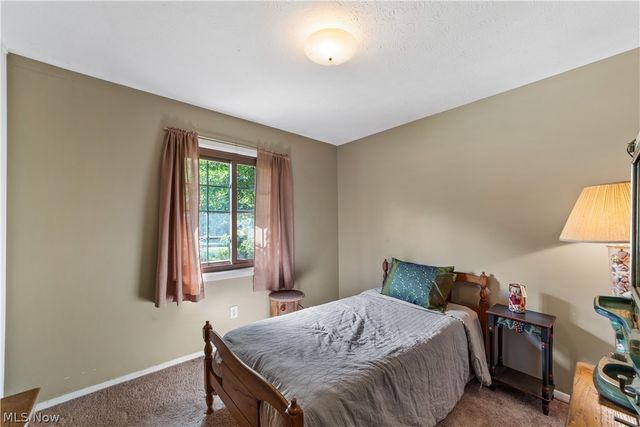 5911 Woodland Drive, North Ridgeville, OH 44039