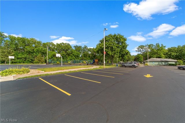 5911 Woodland Drive, North Ridgeville, OH 44039