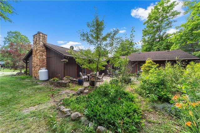 5911 Woodland Drive, North Ridgeville, OH 44039