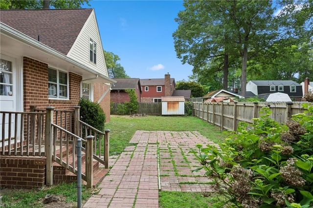 116 Stevens RD, Newport News, VA 23608