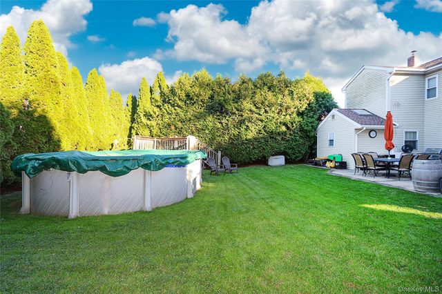 1817 Gardenia Avenue, North Merrick, NY 11566