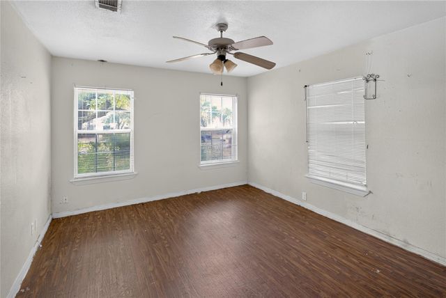 7606 Blessing Ave, Austin, TX 78752
