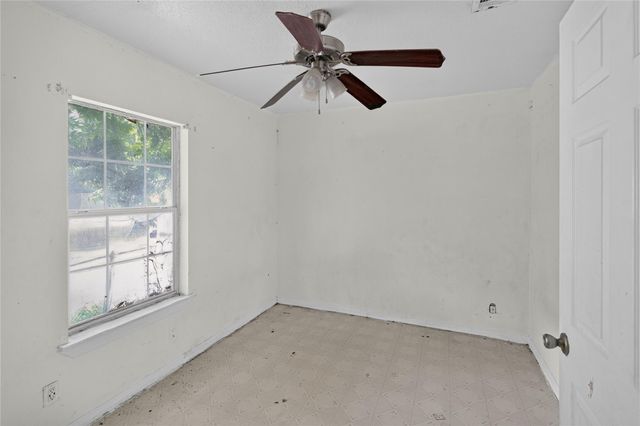 7606 Blessing Ave, Austin, TX 78752