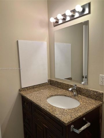 1253 SW 46th Ave 1603, Pompano Beach, FL 33069