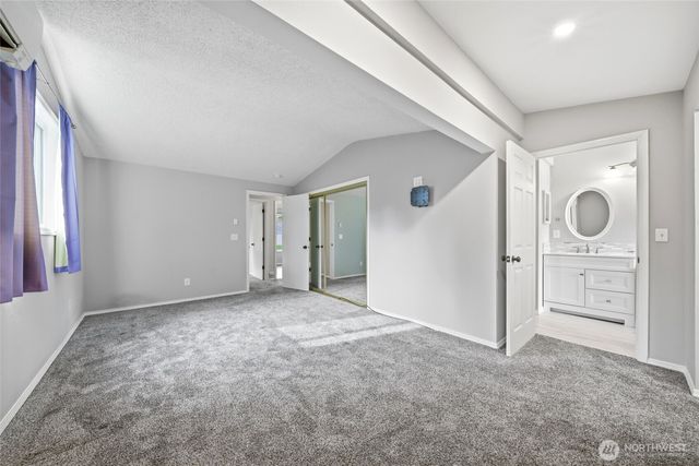 10417 NW 24th Avenue, Vancouver, WA 98685