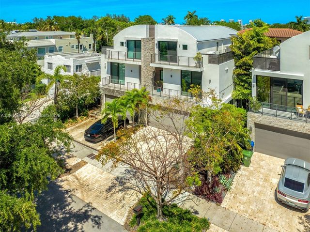 104 NE 16th Ter, Fort Lauderdale, FL 33301