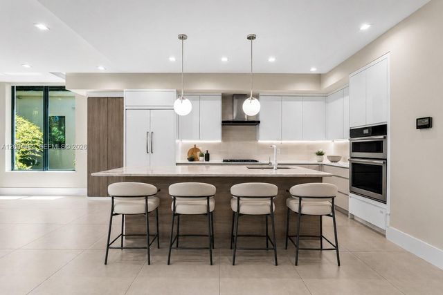 104 NE 16th Ter, Fort Lauderdale, FL 33301