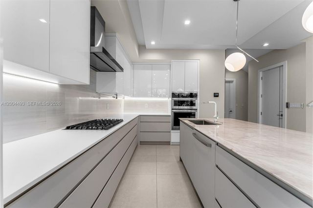 104 NE 16th Ter, Fort Lauderdale, FL 33301