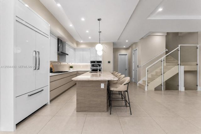 104 NE 16th Ter, Fort Lauderdale, FL 33301