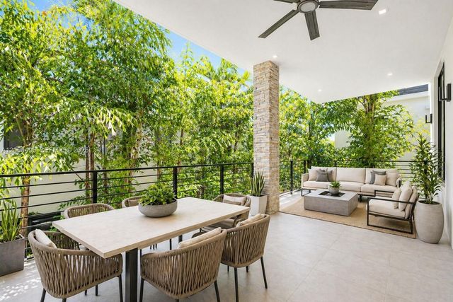 104 NE 16th Ter, Fort Lauderdale, FL 33301