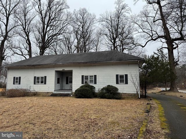 5201 CHURCH RD, Bowie, MD 20720