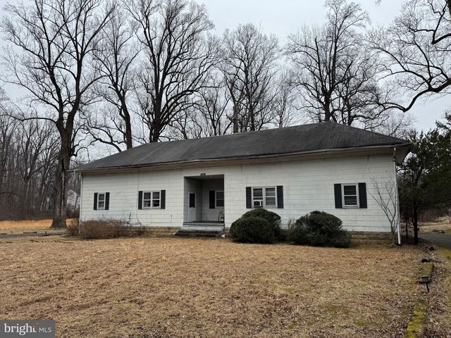 5201 CHURCH RD, Bowie, MD 20720