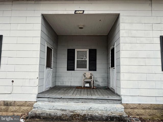 5201 CHURCH RD, Bowie, MD 20720