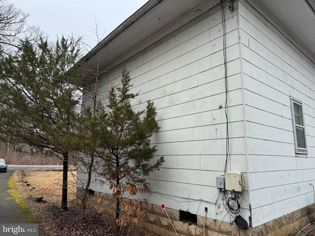 5201 CHURCH RD, Bowie, MD 20720