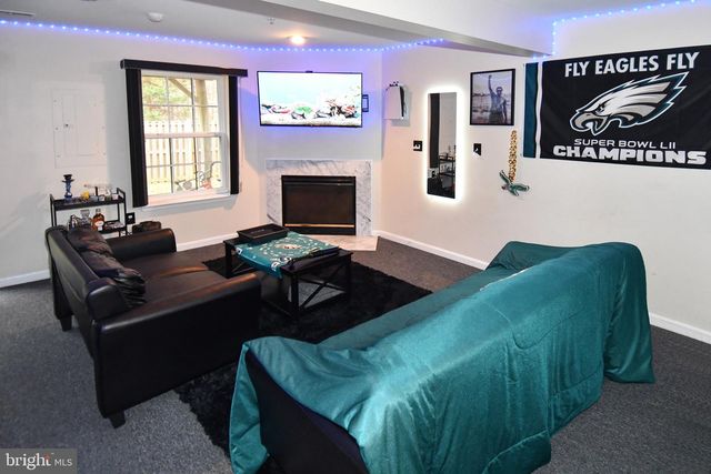 6101 W HIL MAR CIR, District Heights, MD 20747