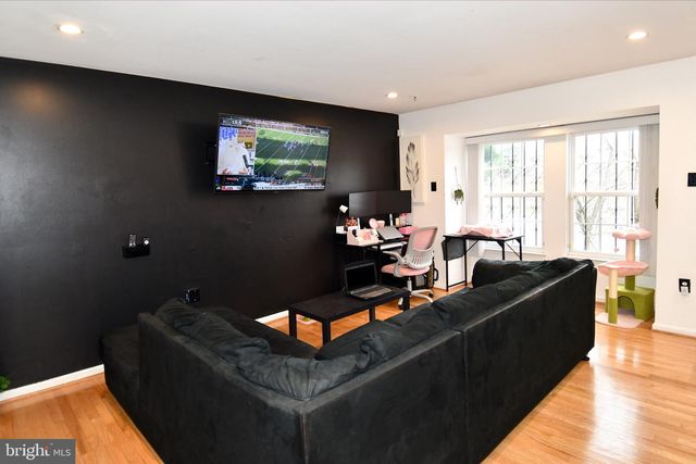 6101 W HIL MAR CIR, District Heights, MD 20747