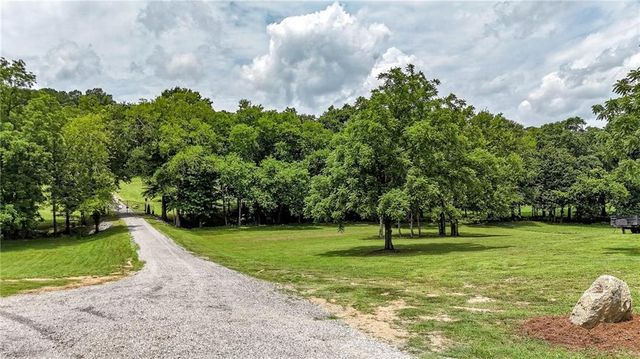 385 Owens Gin Road NE, Calhoun, GA 30701