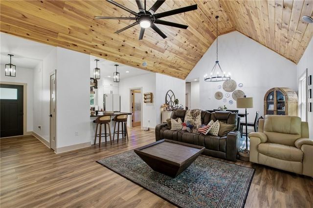 385 Owens Gin Road NE, Calhoun, GA 30701